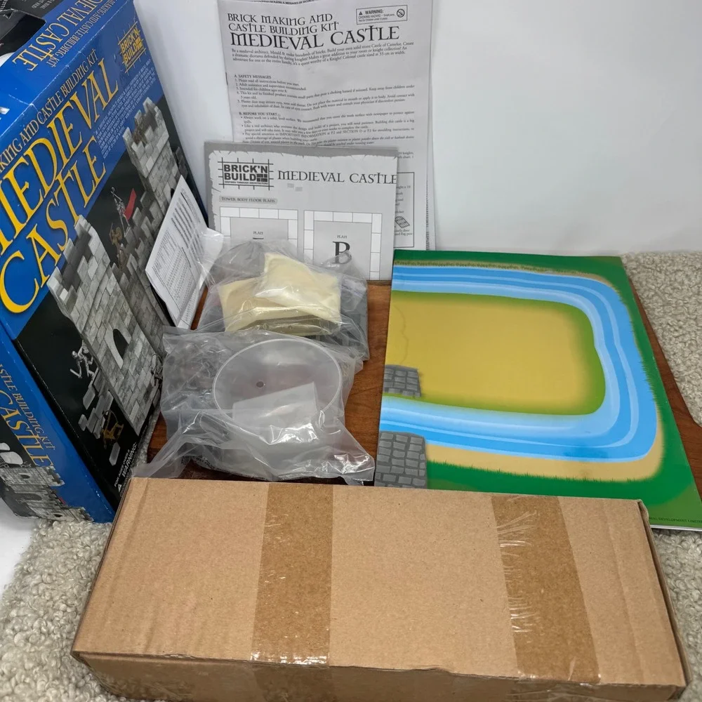 4M Brick N Build Medieval Castle Building Kit DIY Plaster Brick Mold Knights DIY